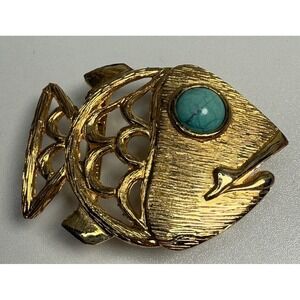 Vintage Gold Tone Fish Belt Buckle Faux Turquoise‎ Eye 1970s Novelty 2x2.5"